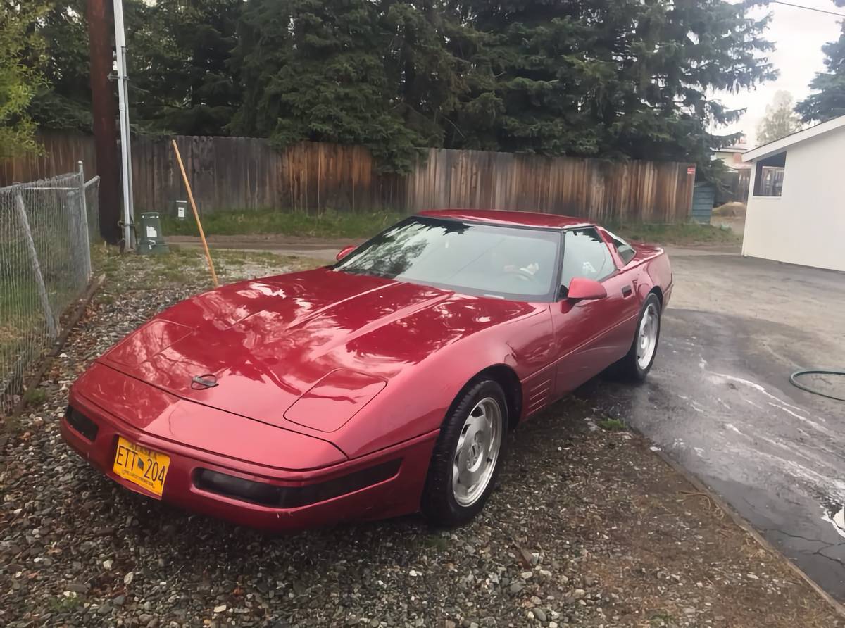 Chevrolet-Corvette-1993-red-14