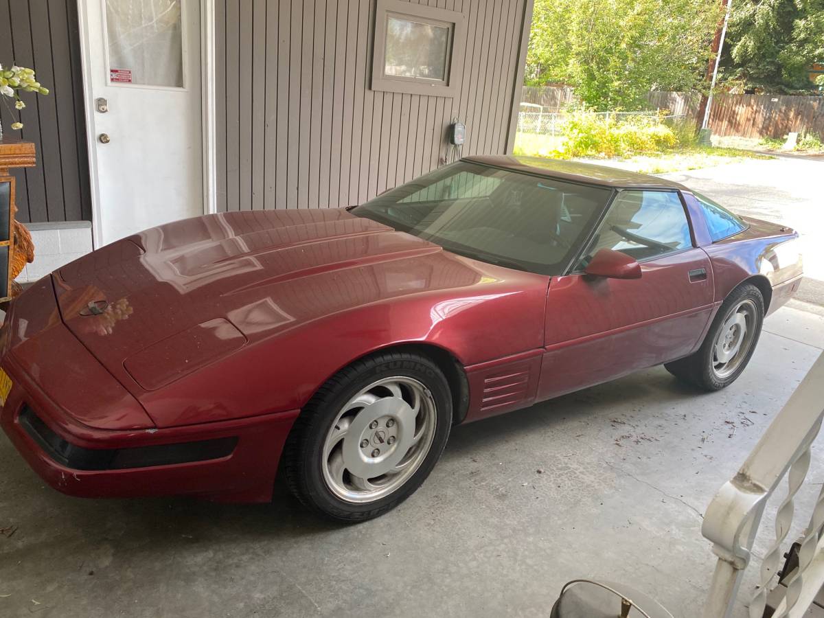 Chevrolet-Corvette-1993-red-5