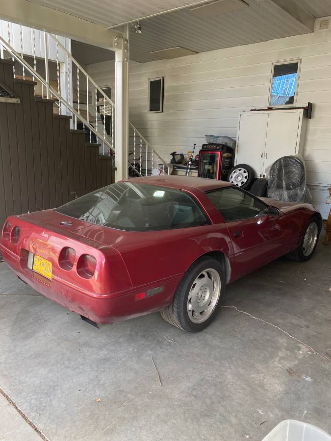 Chevrolet-Corvette-1993-red-6