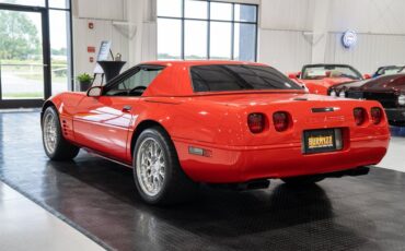 Chevrolet-Corvette-1994-2d-Convertible-2