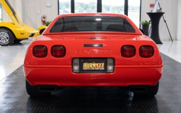 Chevrolet-Corvette-1994-2d-Convertible-3
