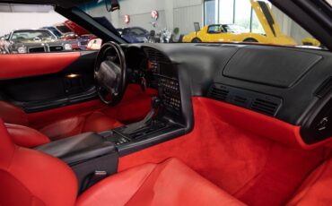 Chevrolet-Corvette-1994-2d-Convertible-31