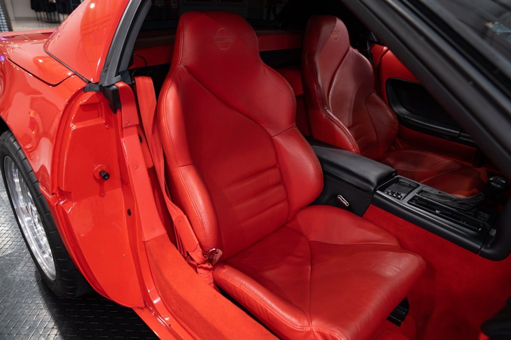 Chevrolet-Corvette-1994-2d-Convertible-32