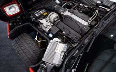 Chevrolet-Corvette-1994-2d-Convertible-34