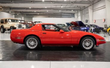 Chevrolet-Corvette-1994-2d-Convertible-5