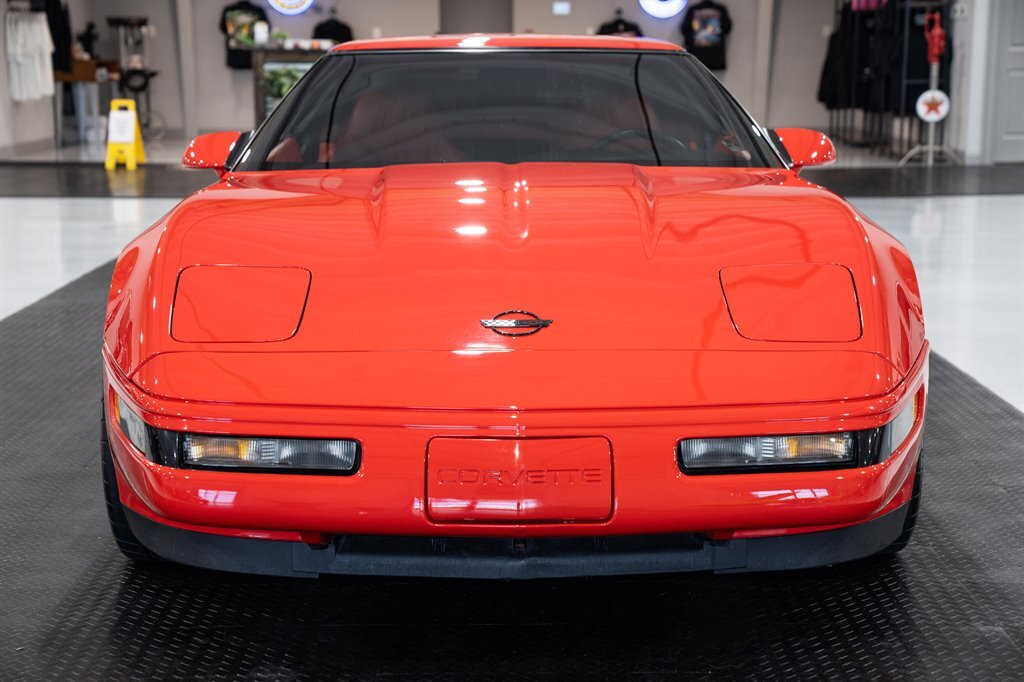 Chevrolet-Corvette-1994-2d-Convertible-7