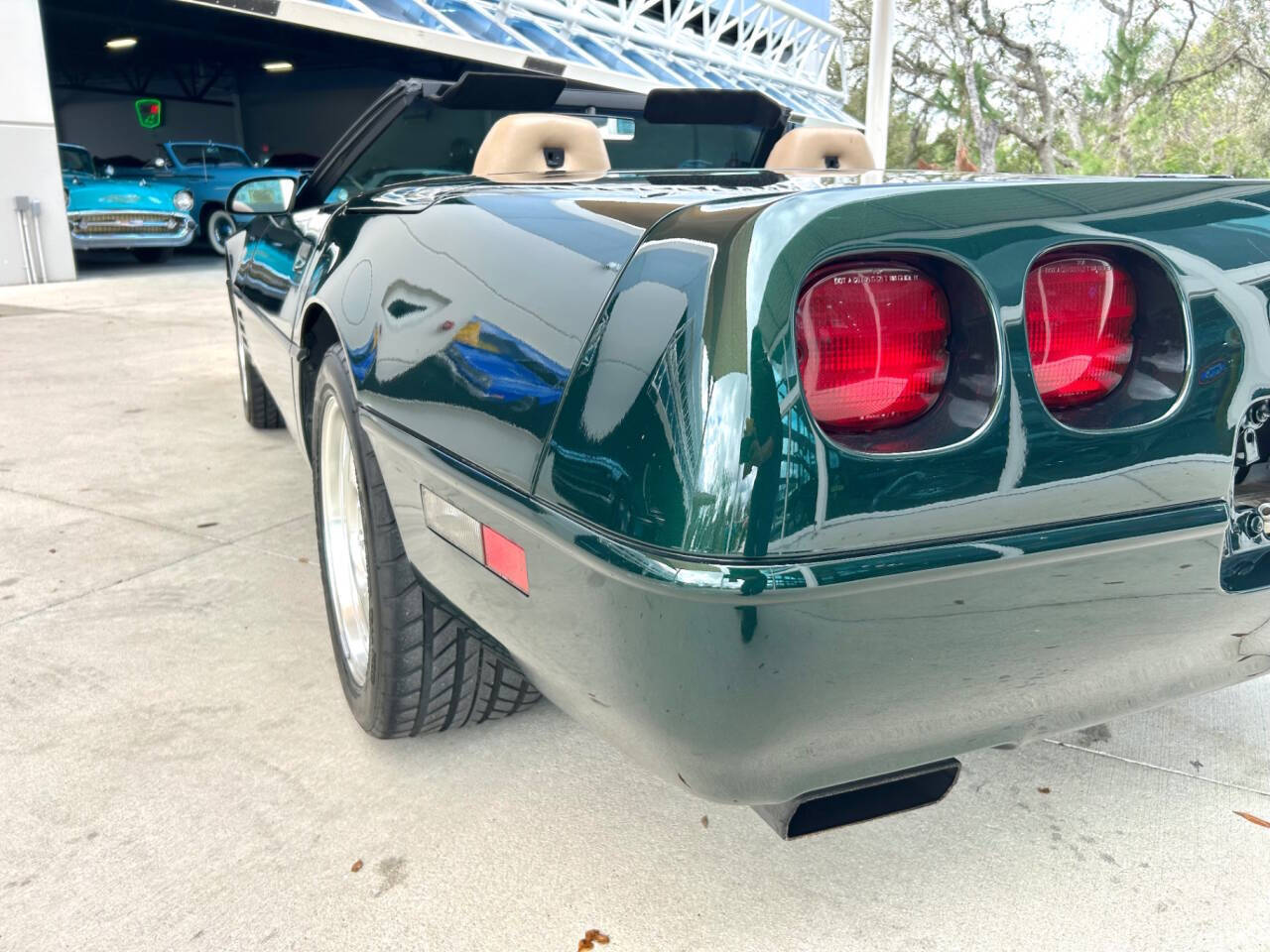 Chevrolet-Corvette-1994-Convertible-12