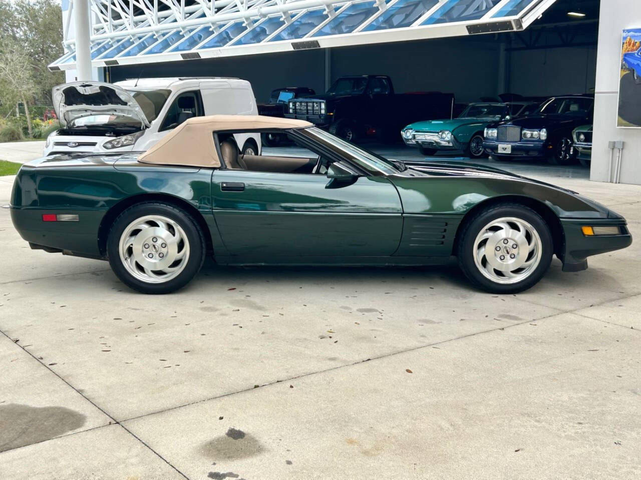 Chevrolet-Corvette-1994-Convertible-17