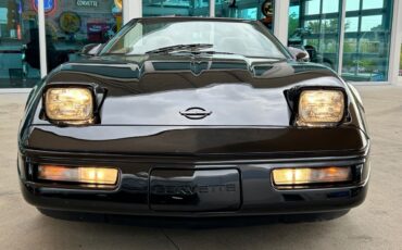 Chevrolet-Corvette-1994-Convertible-2