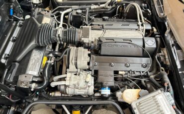 Chevrolet-Corvette-1994-Convertible-23