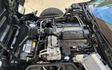Chevrolet-Corvette-1994-Convertible-39