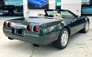 Chevrolet-Corvette-1994-Convertible-4