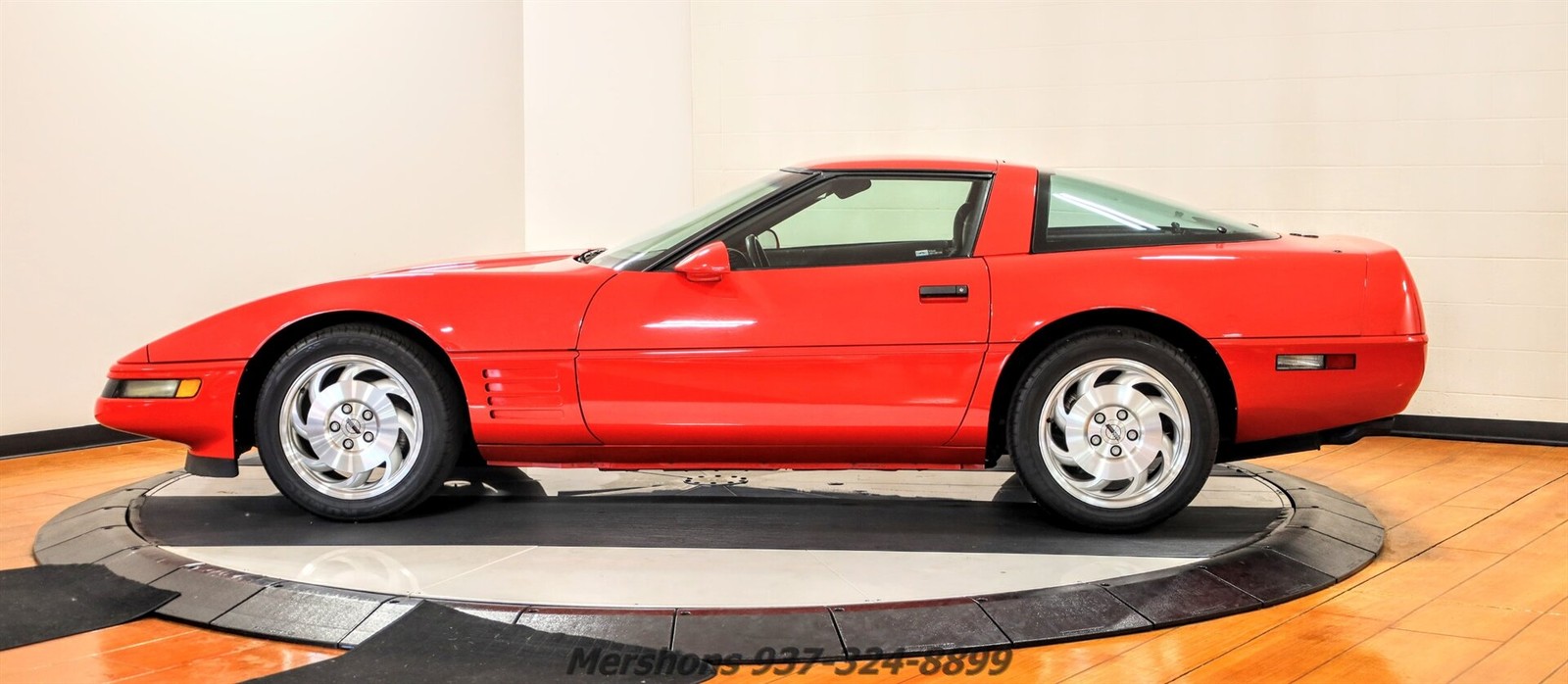 Chevrolet-Corvette-1994-Hatchback-5