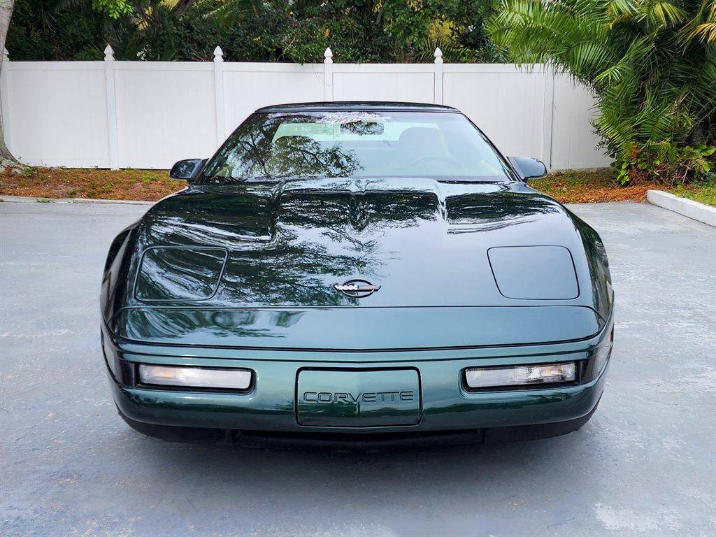Chevrolet-Corvette-1994-green-10
