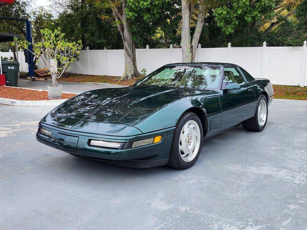 Chevrolet-Corvette-1994-green-11
