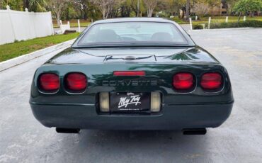Chevrolet-Corvette-1994-green-14
