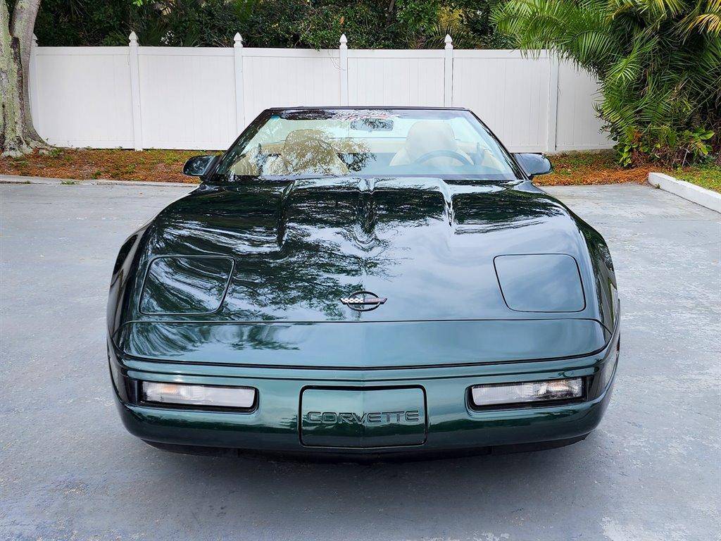 Chevrolet-Corvette-1994-green-2