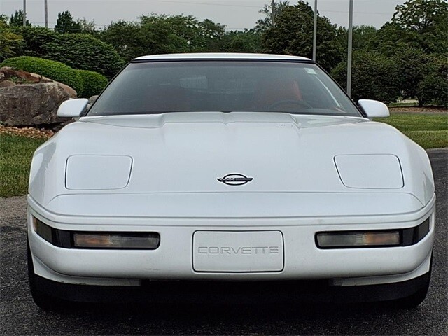 Chevrolet-Corvette-1995-2D-Coupe-1