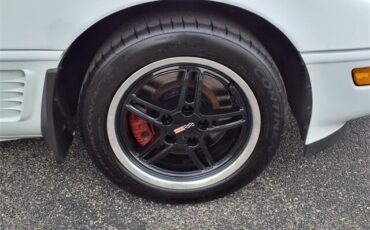 Chevrolet-Corvette-1995-2D-Coupe-10
