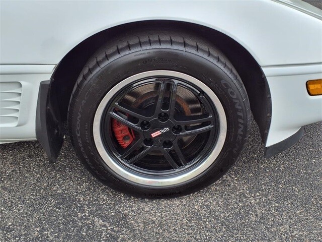 Chevrolet-Corvette-1995-2D-Coupe-10