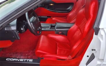 Chevrolet-Corvette-1995-2D-Coupe-17