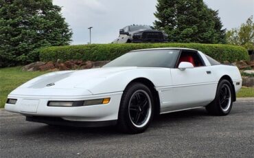 Chevrolet-Corvette-1995-2D-Coupe-2