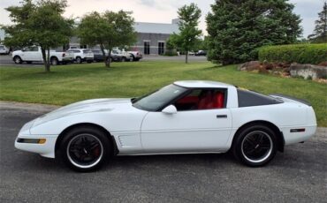 Chevrolet-Corvette-1995-2D-Coupe-3
