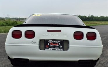Chevrolet-Corvette-1995-2D-Coupe-5