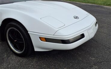 Chevrolet-Corvette-1995-2D-Coupe-9