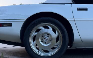 Chevrolet-Corvette-1995-Convertible-11