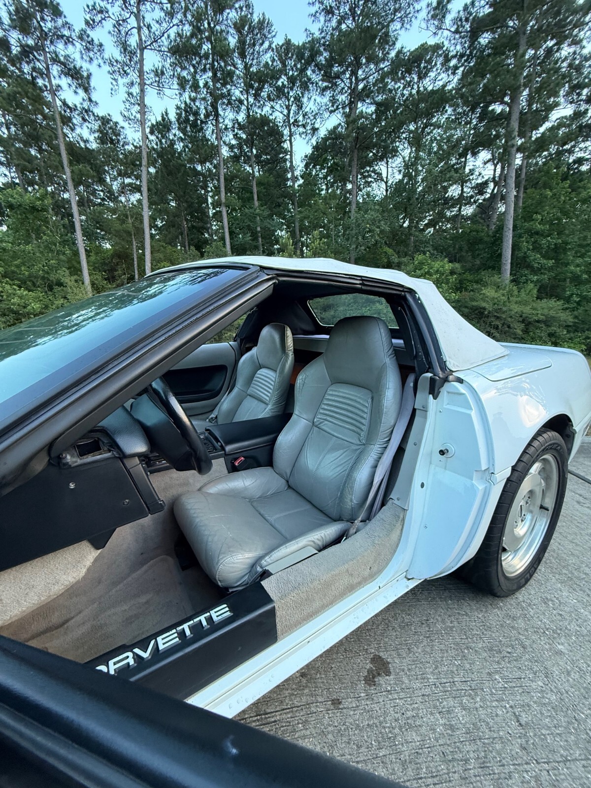 Chevrolet-Corvette-1995-Convertible-7