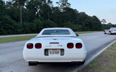 Chevrolet-Corvette-1995-Convertible-9