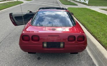 Chevrolet-Corvette-1995-Coupe-17