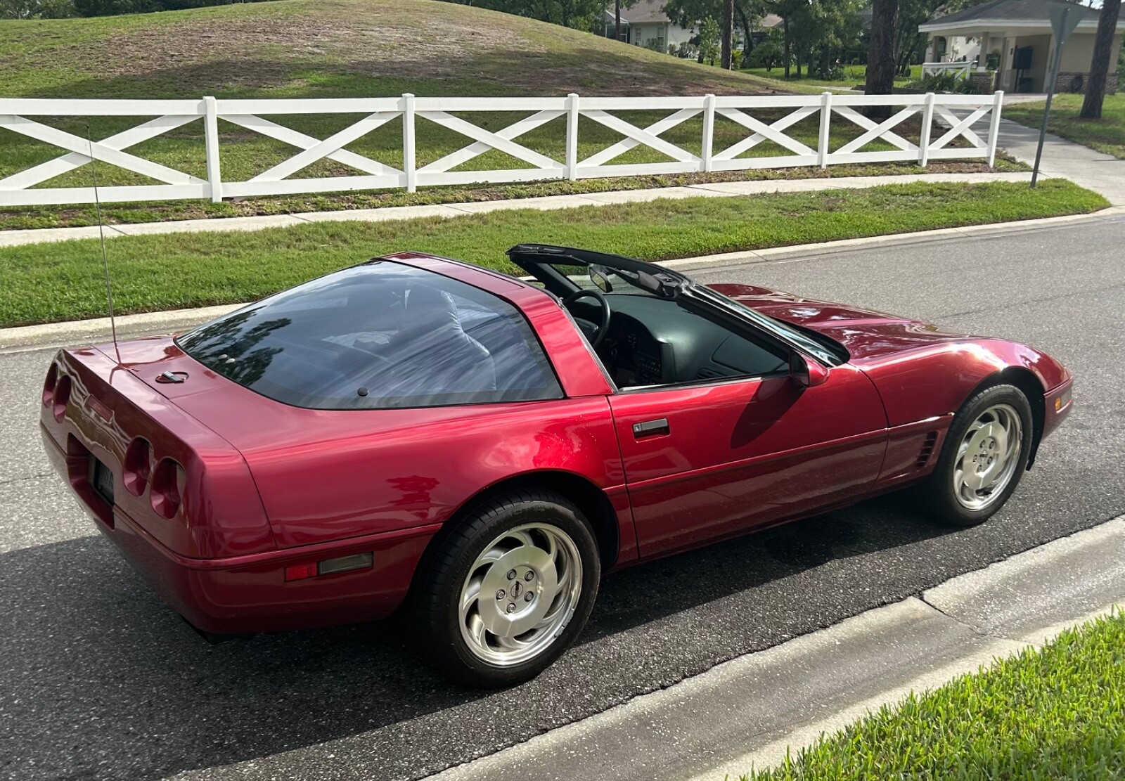 Chevrolet-Corvette-1995-Coupe-3