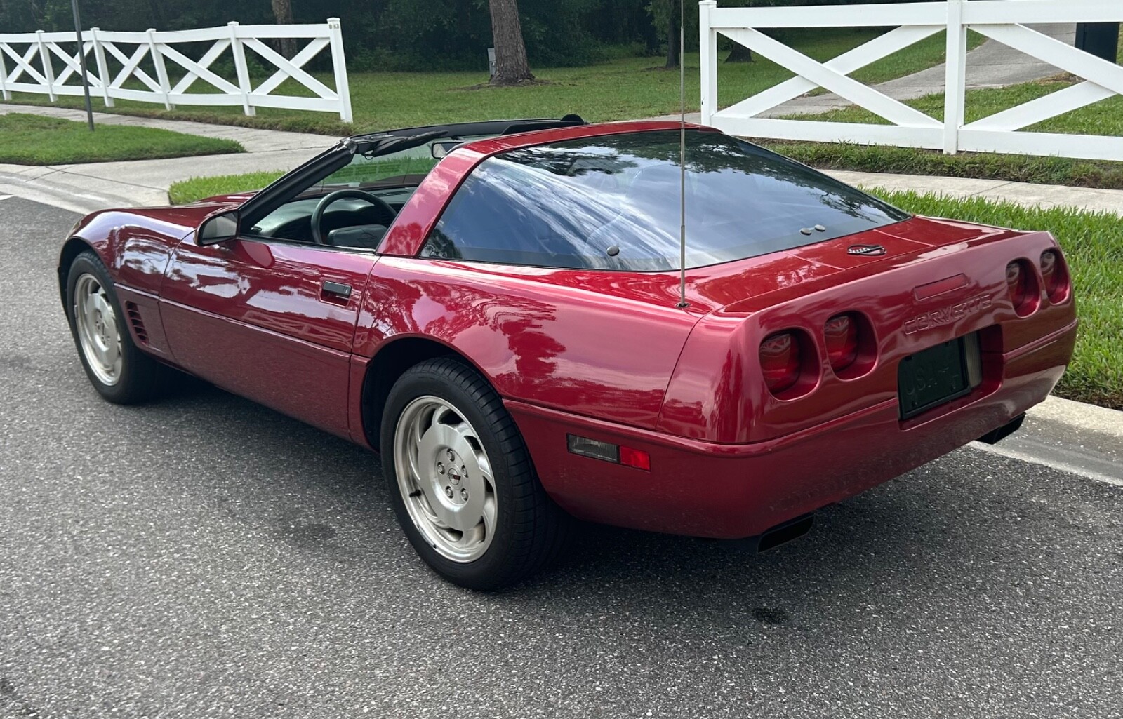 Chevrolet-Corvette-1995-Coupe-30