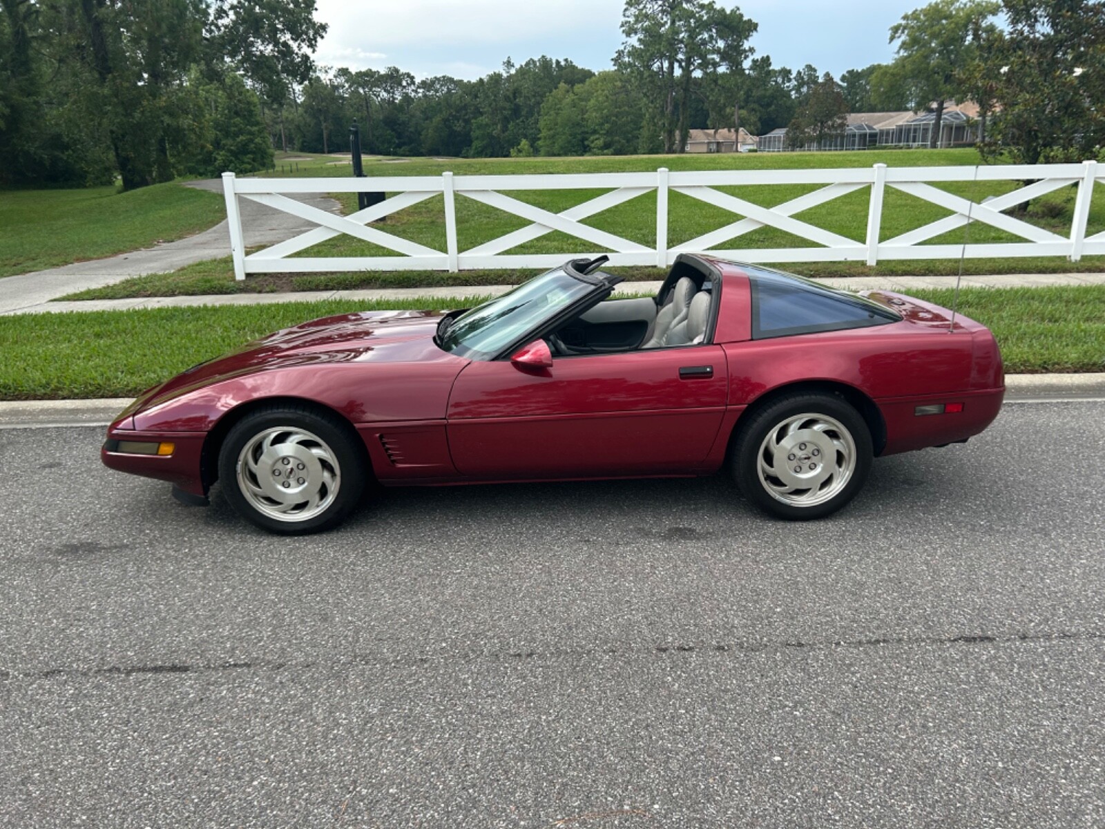 Chevrolet-Corvette-1995-Coupe-35