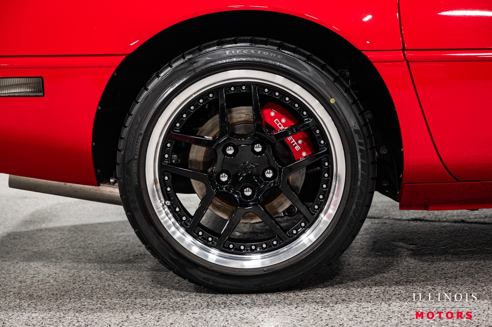 Chevrolet-Corvette-1995-Hatchback-11