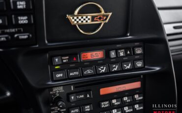 Chevrolet-Corvette-1995-Hatchback-21