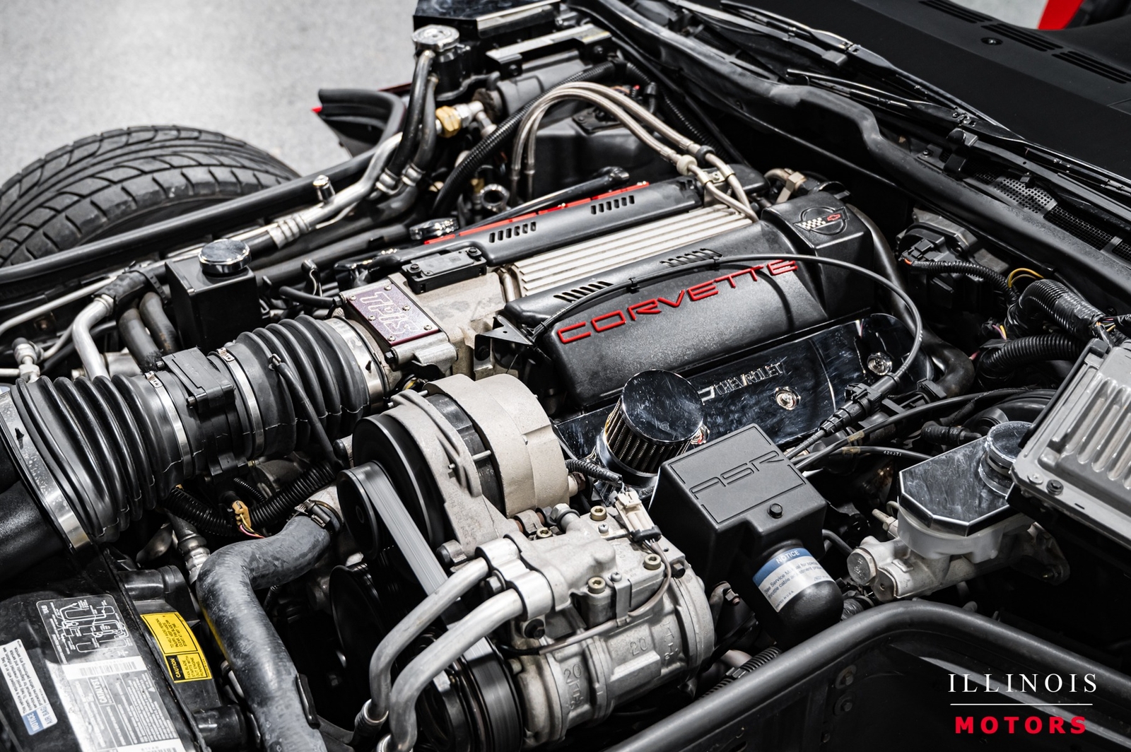 Chevrolet-Corvette-1995-Hatchback-35
