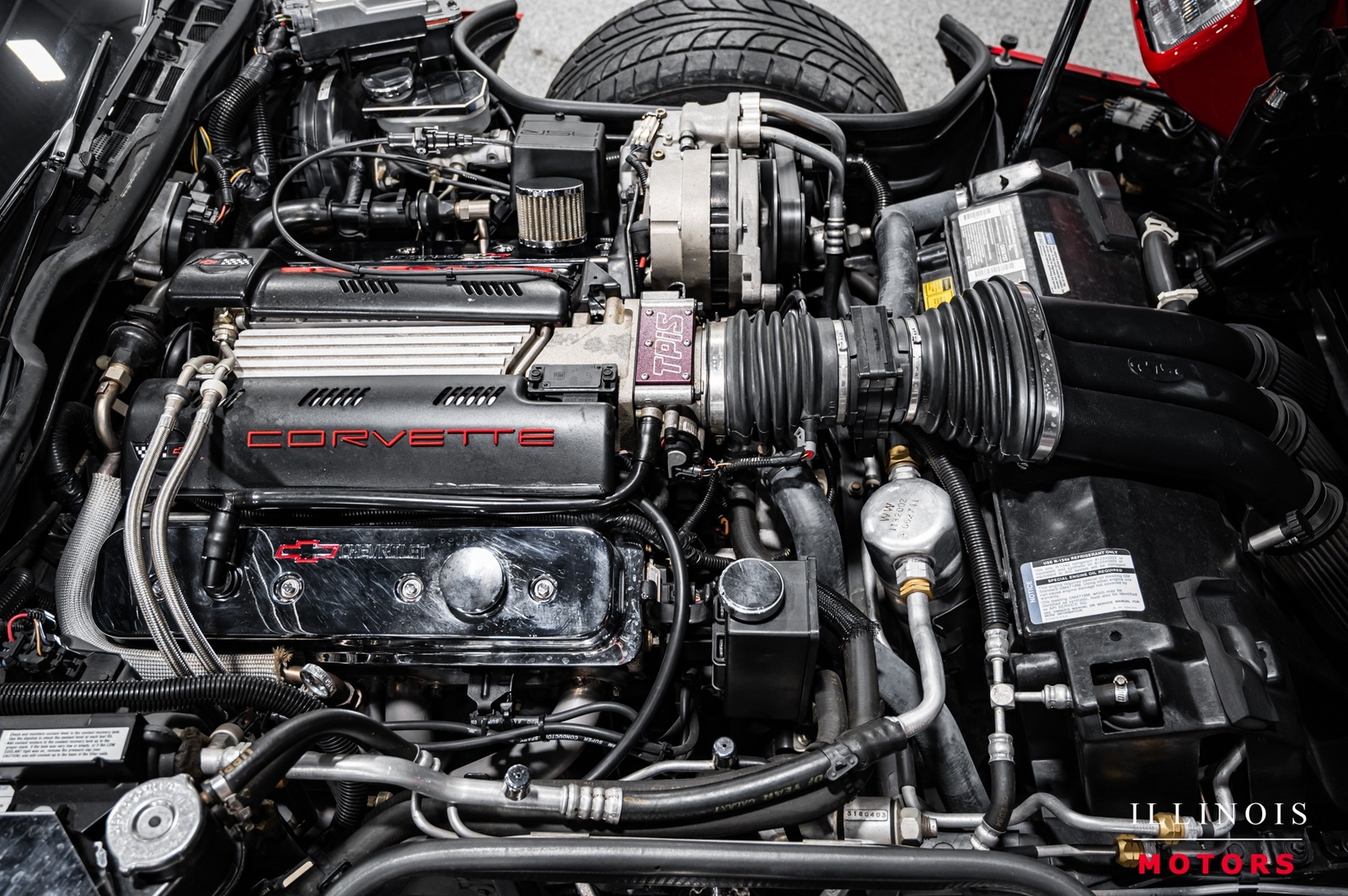 Chevrolet-Corvette-1995-Hatchback-36