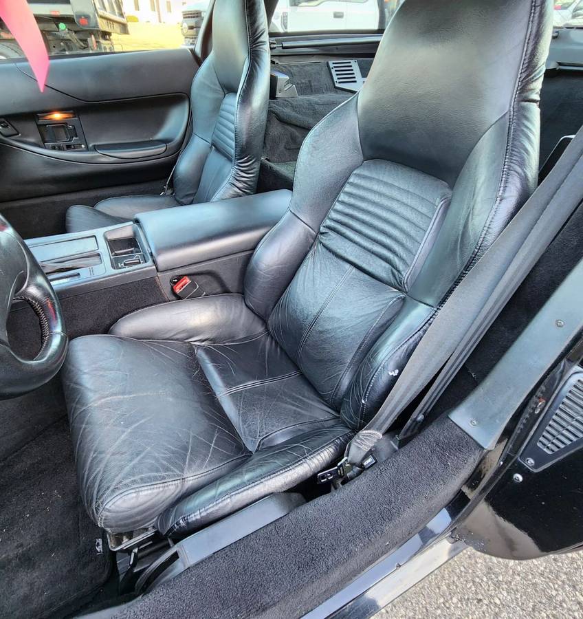 Chevrolet-Corvette-1995-black-14