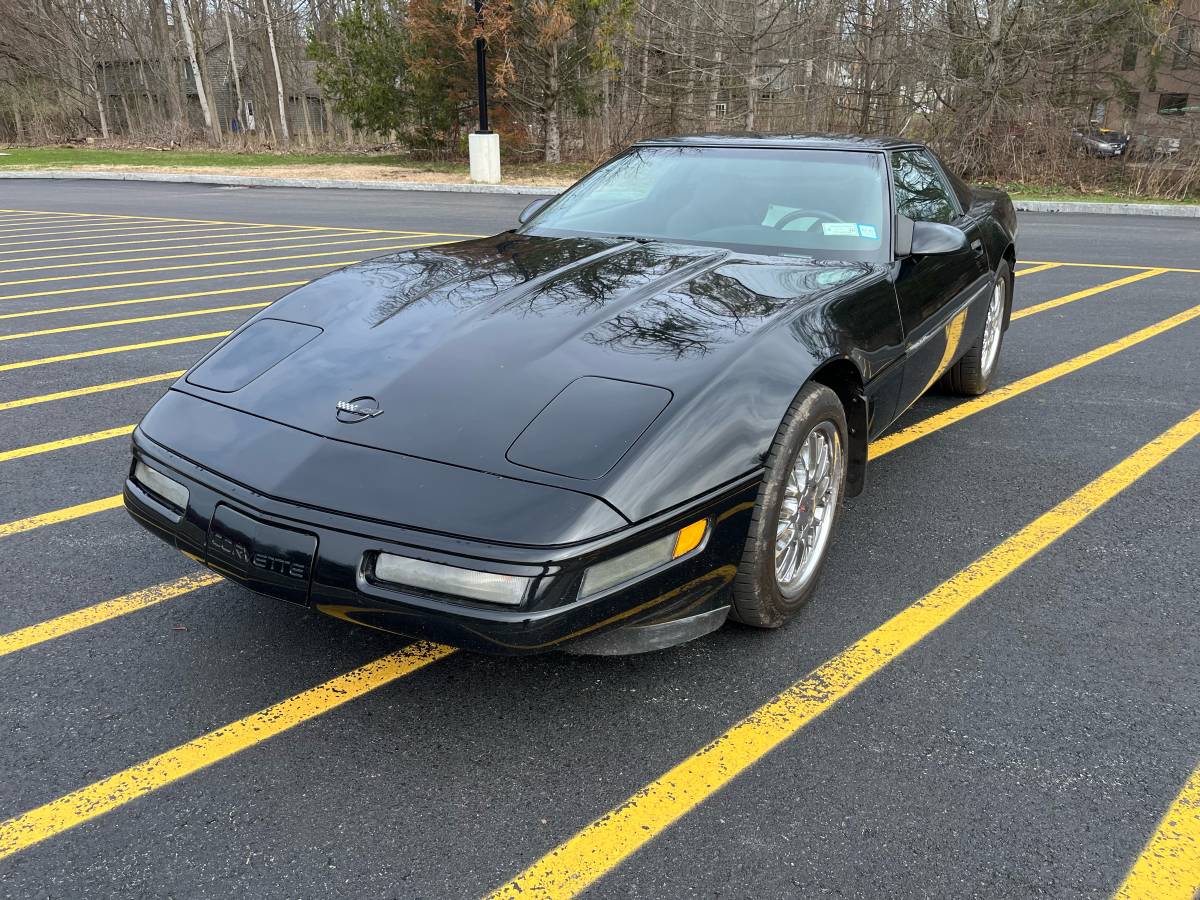 Chevrolet Corvette  1995 black