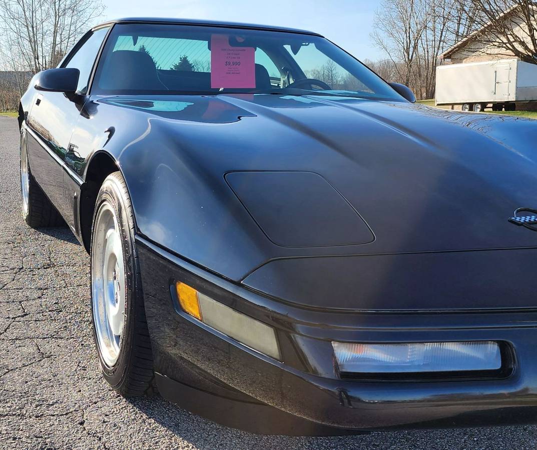 Chevrolet-Corvette-1995-black-9