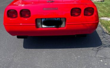 Chevrolet-Corvette-1995-red-1