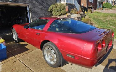 Chevrolet-Corvette-1995-red-2