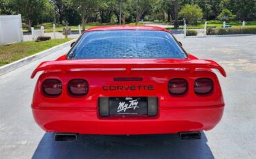 Chevrolet-Corvette-1995-red-6