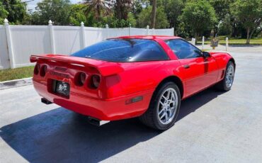 Chevrolet-Corvette-1995-red-7