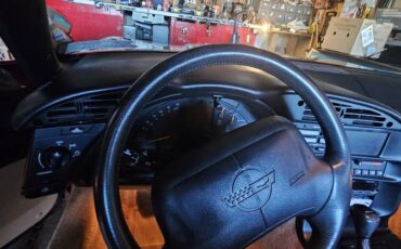 Chevrolet-Corvette-1995-red-9