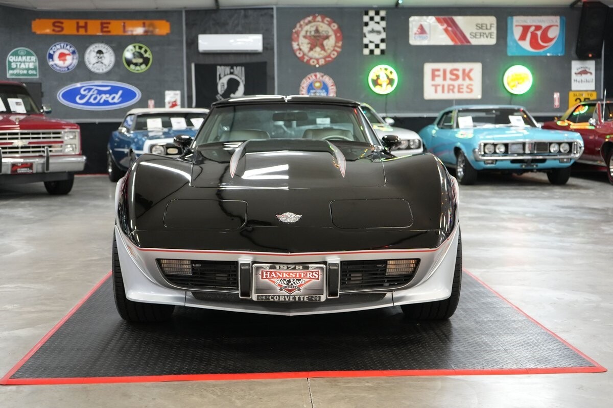 Chevrolet-Corvette-Indianapolis-500-Pace-Car-Edition-1978-Coupe-25
