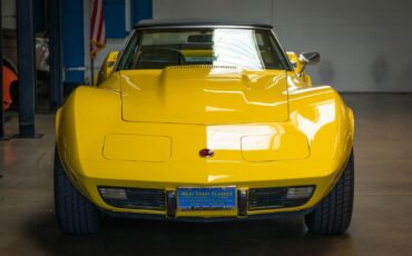 Chevrolet-Corvette-L48-1975-2-Door-Convertible-12